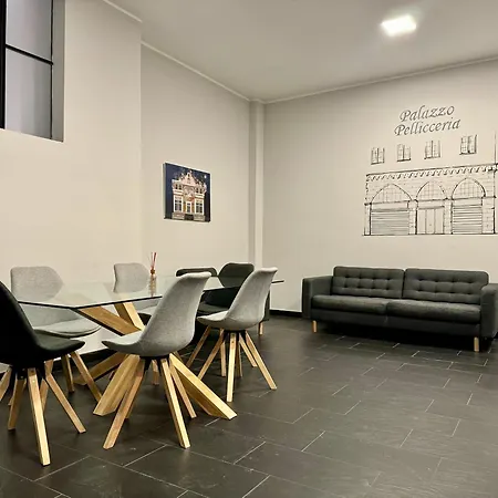 Lusso Dei Rolli Attico Pellicceria Con Terrazzo * Genoa