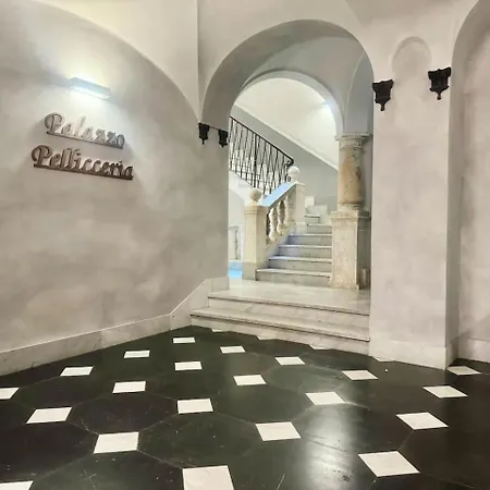 Lusso Dei Rolli Attico Pellicceria Con Terrazzo Appartement Gênes