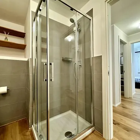 Lusso Dei Rolli Attico Pellicceria Con Terrazzo Appartement Gênes
