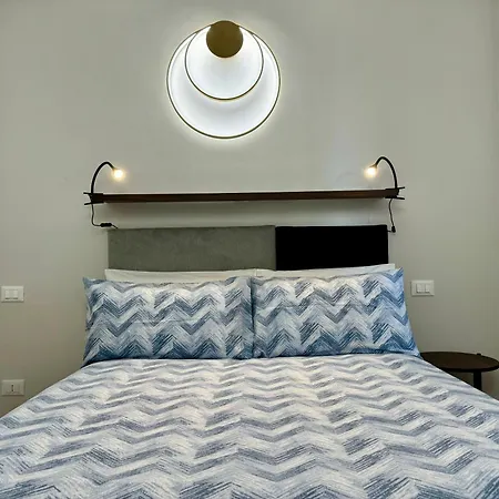 Lusso Dei Rolli Attico Pellicceria Con Terrazzo Daire *